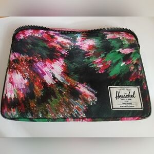 Herschel Tablet Case